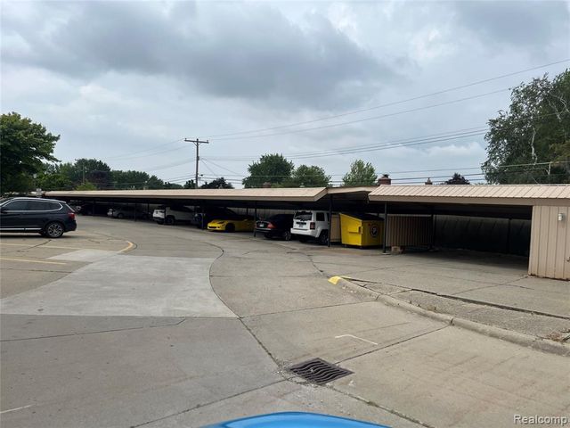 11740 Seaton Drive 4, Sterling Heights, MI 48312