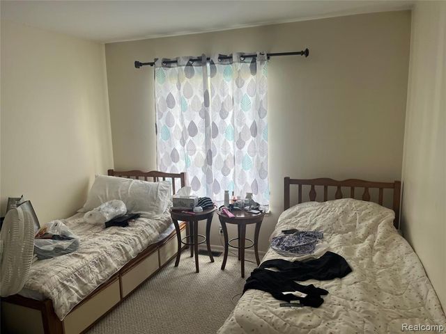 11740 Seaton Drive 4, Sterling Heights, MI 48312