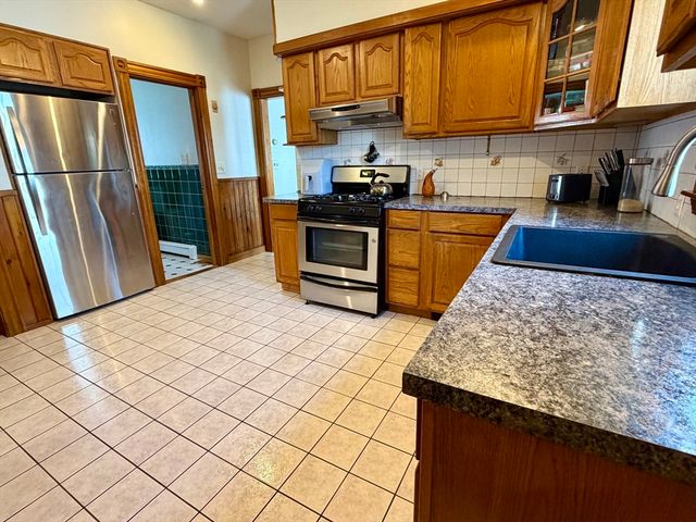222 Brownell Street, New Bedford, MA 02740