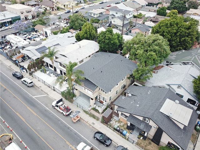 1467 W Vernon, Los Angeles, CA 90062