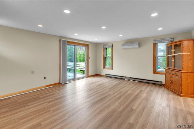 300 Oakwood Drive, Amherst, NY 14221