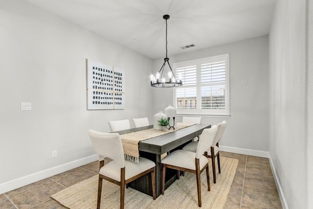 1847 Stageline Cir, Rocklin, CA 95765
