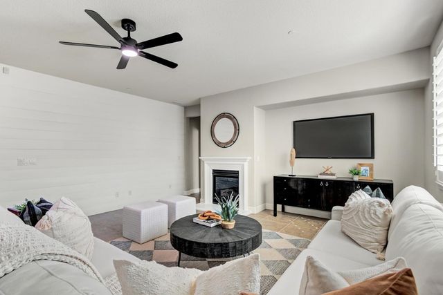 1847 Stageline Cir, Rocklin, CA 95765