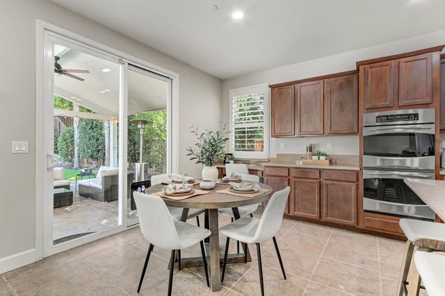 1847 Stageline Cir, Rocklin, CA 95765