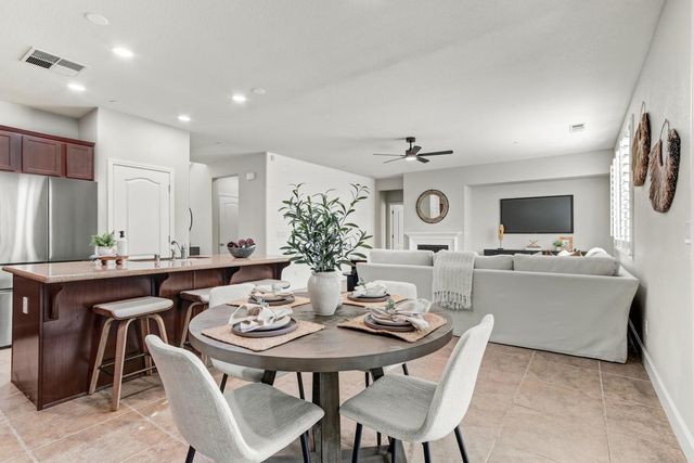 1847 Stageline Cir, Rocklin, CA 95765
