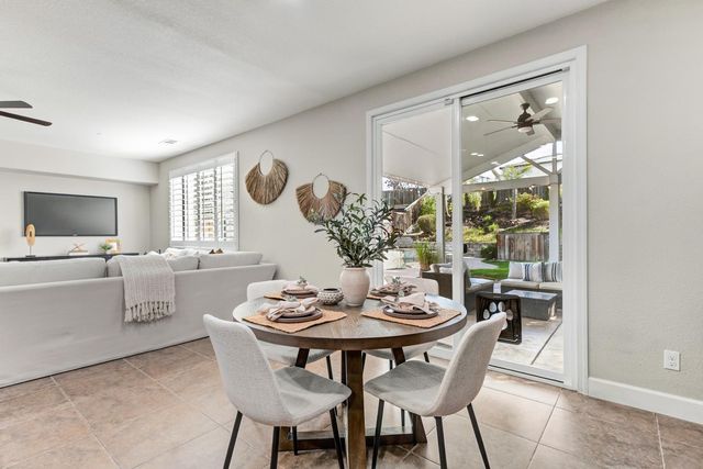 1847 Stageline Cir, Rocklin, CA 95765