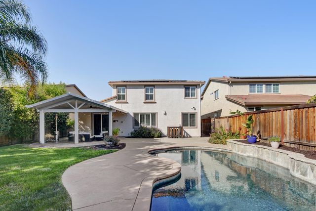 1847 Stageline Cir, Rocklin, CA 95765