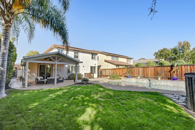 1847 Stageline Cir, Rocklin, CA 95765
