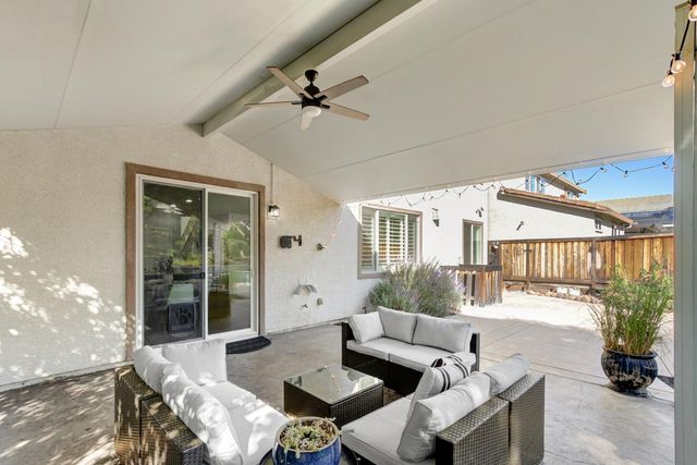 1847 Stageline Cir, Rocklin, CA 95765
