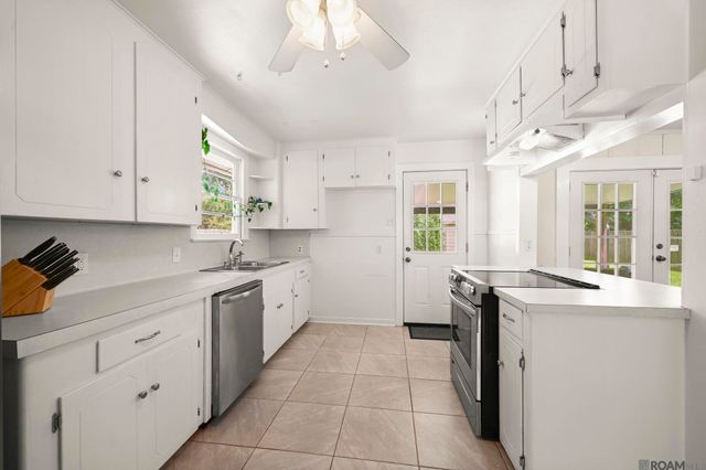 605 Pierce Ave, Baton Rouge, LA 70806