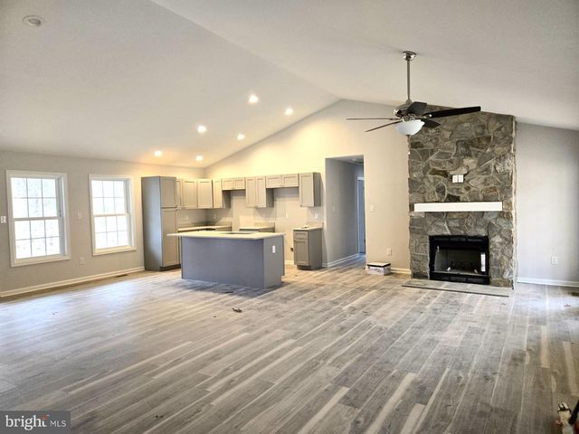 242 HOWELLSVILLE RD, Front Royal, VA 22630