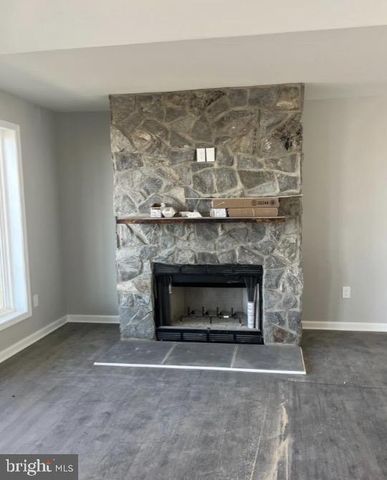 242 HOWELLSVILLE RD, Front Royal, VA 22630