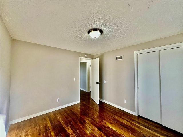 6809 Hunter Street, Raytown, MO 64133