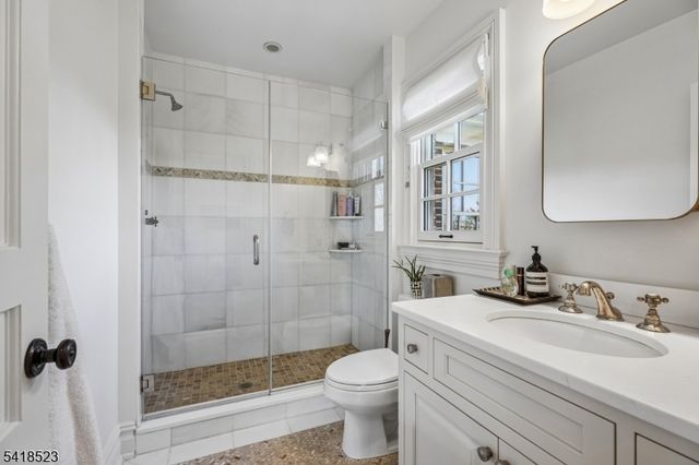 30 Robert Dr, Millburn Twp., NJ 07078