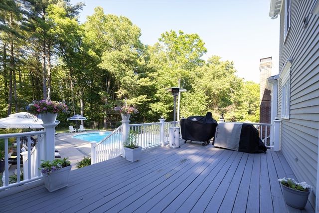 10 Winston Rd., Holliston, MA 01746