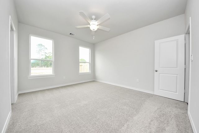 18714 Loom Drive, Conroe, TX 77306