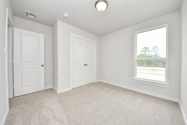 18714 Loom Drive, Conroe, TX 77306