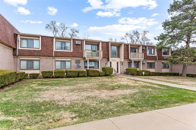 7050 Villa Drive 5, Waterford, MI 48327