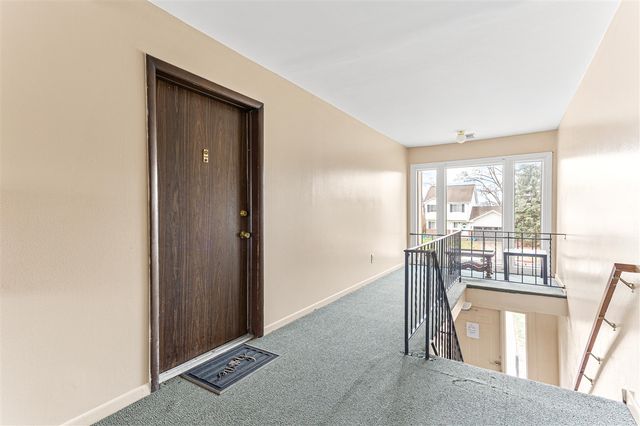 7050 Villa Drive 5, Waterford, MI 48327