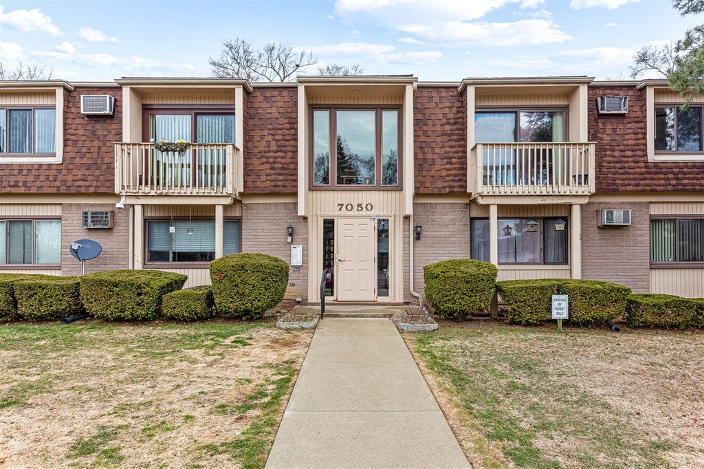 7050 Villa Drive 5, Waterford, MI 48327