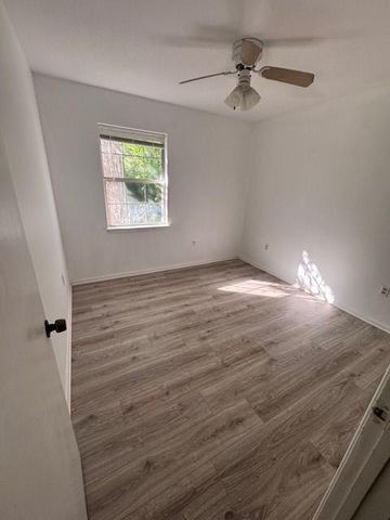1270 Hidden Valley Road, Livingston, TX 77351