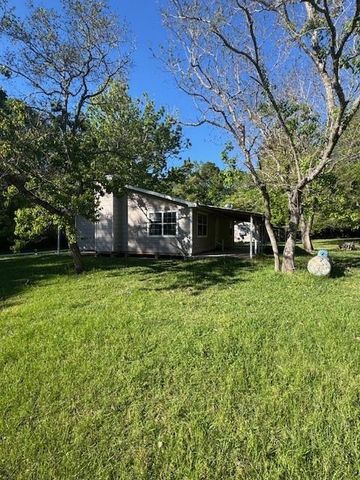 1270 Hidden Valley Road, Livingston, TX 77351