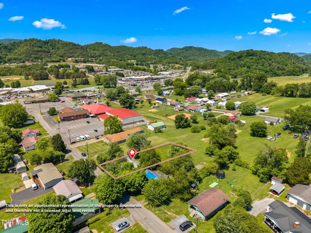 215 Hillcrest, Rogersville, TN 37857