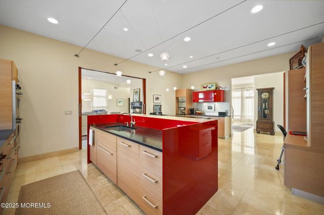 108 Howell Avenue, Spring Lake, NJ 07762