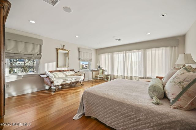 108 Howell Avenue, Spring Lake, NJ 07762