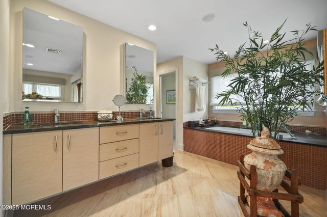 108 Howell Avenue, Spring Lake, NJ 07762