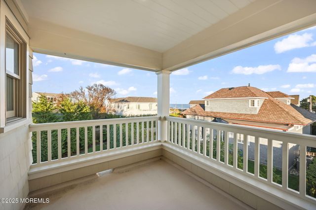 108 Howell Avenue, Spring Lake, NJ 07762