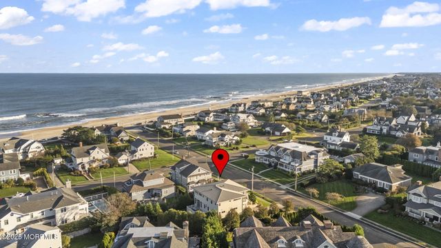 108 Howell Avenue, Spring Lake, NJ 07762