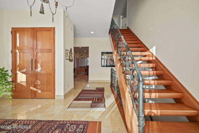 108 Howell Avenue, Spring Lake, NJ 07762