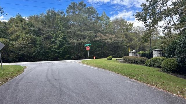 2100 Indian Shoals Drive, Loganville, GA 30052