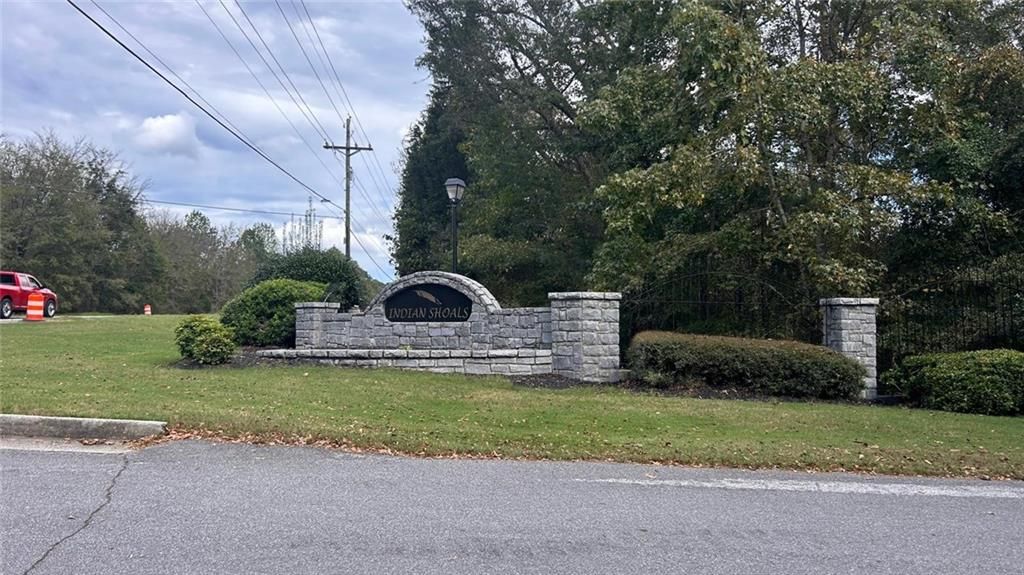 2100 Indian Shoals Drive, Loganville, GA 30052