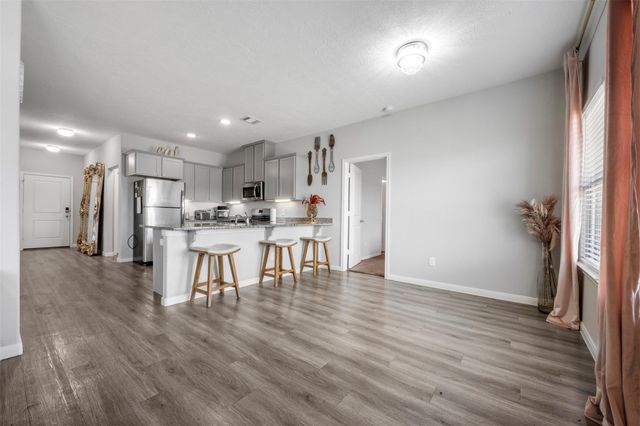 397 Road 5102 L, Cleveland, TX 77327