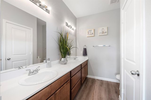 397 Road 5102 L, Cleveland, TX 77327