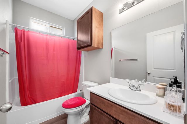 397 Road 5102 L, Cleveland, TX 77327