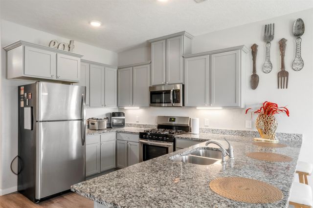 397 Road 5102 L, Cleveland, TX 77327
