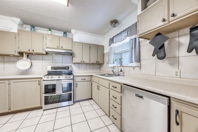 4440 Dripping Springs Road, Sherman, TX 75090