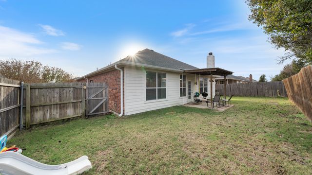202 Angelina Drive, Crandall, TX 75114