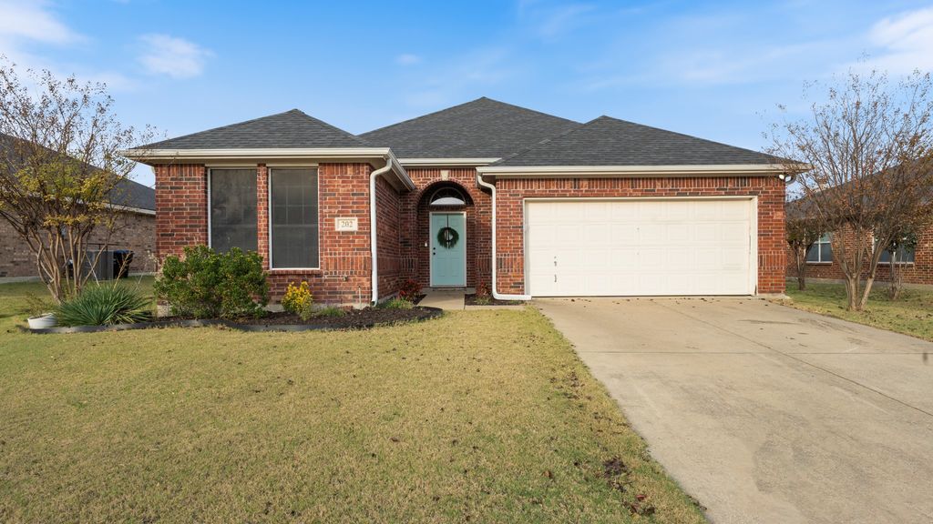 202 Angelina Drive, Crandall, TX 75114