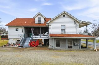 106 Kuchinic St, Peters Twp, PA 15367