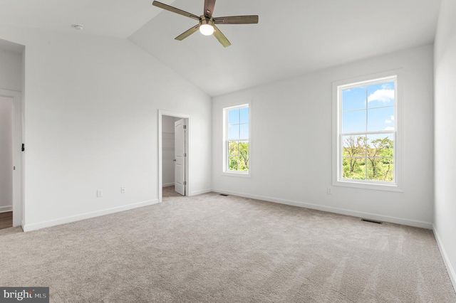 310 STEEPLE VIEW DR, Hanover, PA 17331