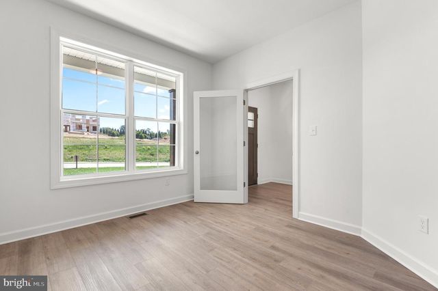310 STEEPLE VIEW DR, Hanover, PA 17331