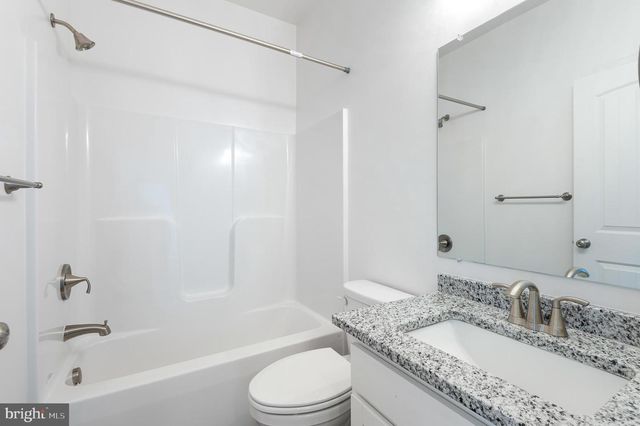 310 STEEPLE VIEW DR, Hanover, PA 17331