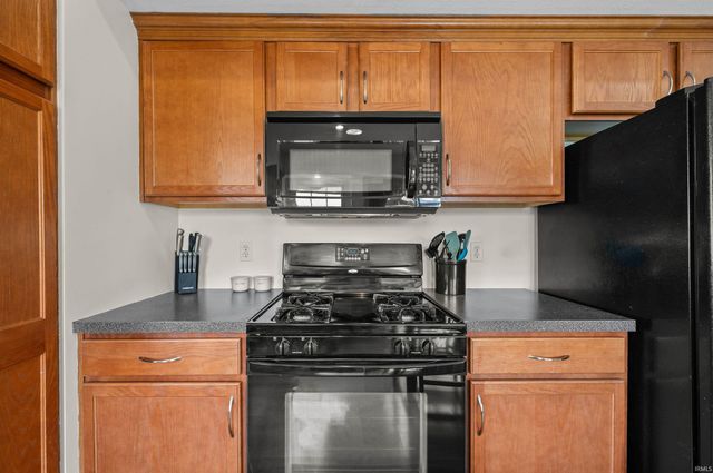 51813 Melwood Court, South Bend, IN 46628