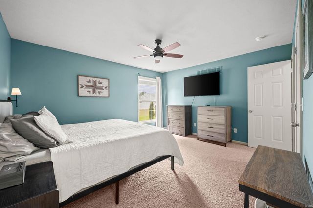 51813 Melwood Court, South Bend, IN 46628