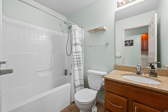 51813 Melwood Court, South Bend, IN 46628