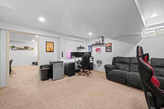 51813 Melwood Court, South Bend, IN 46628